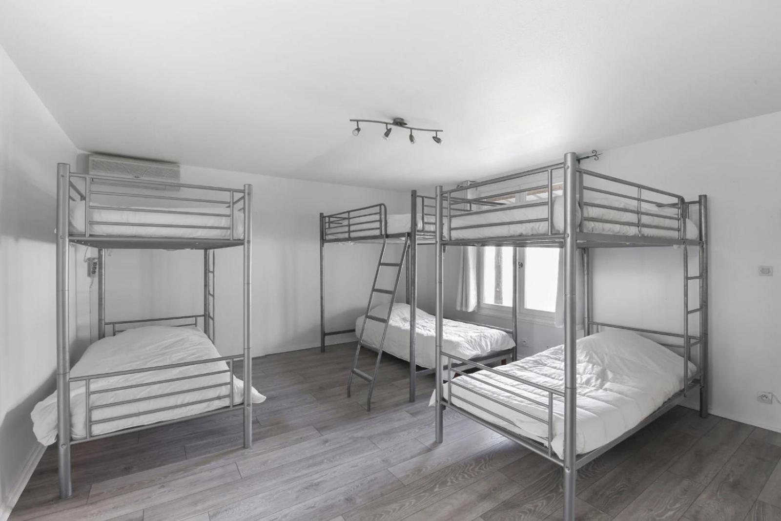 Les Cabanes Parisiennes - Chalets 1H30 From Paris - 62P Sainte-Geneviève-des-Bois Eksteriør bilde