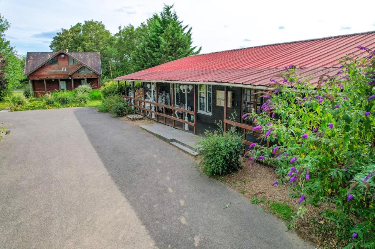 Les Cabanes Parisiennes - Chalets 1H30 From Paris - 62P Sainte-Geneviève-des-Bois Eksteriør bilde