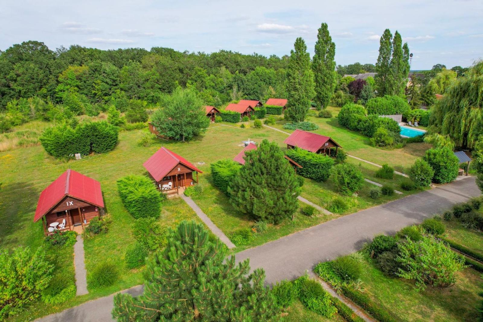 Les Cabanes Parisiennes - Chalets 1H30 From Paris - 62P Sainte-Geneviève-des-Bois Eksteriør bilde